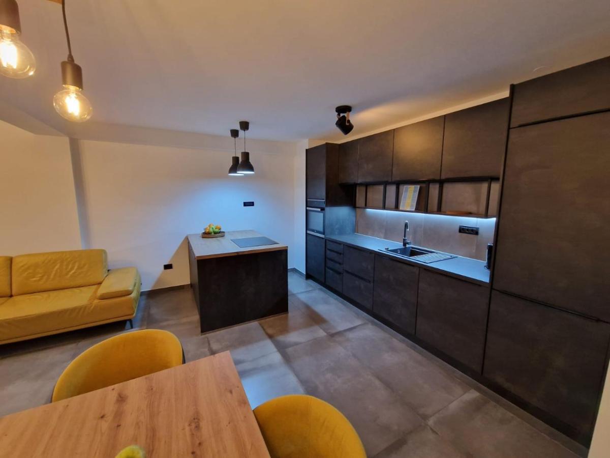 Apartment Matea Pula Ngoại thất bức ảnh